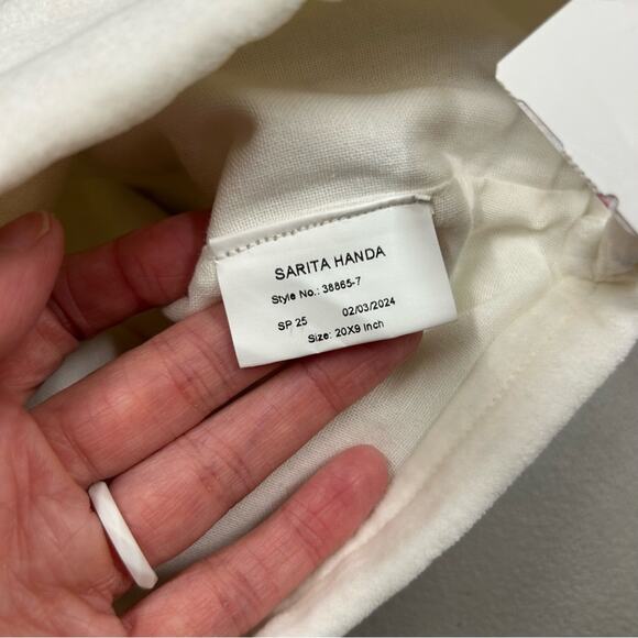 Pottery Barn Sarita Handa White Gold Embroidered Holiday Christmas Stocking NEW - Picture 4 of 4